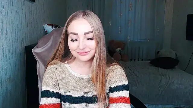  KittyBoo online show from 12.21.25