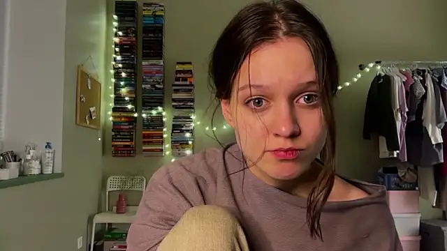 Snapshot of Addelin_Moon chatting on 03.01.26 Addelin Moon online show from 03.01.26