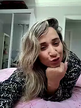 Snapshot of annamell chatting on 03.13.26 annamell online show from 03.13.26