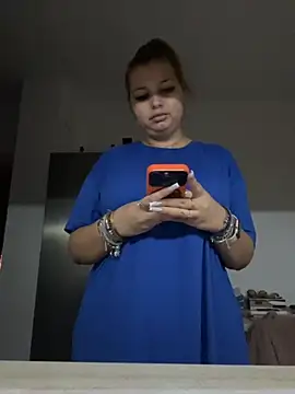 AllysonK online show from 11.12.25