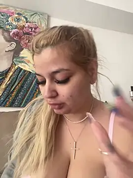 AllysonK online show from 05.05.26