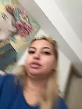Snapshot of AllysonK chatting on 05.15.26 AllysonK online show from 05.15.26