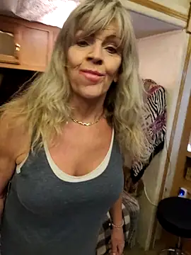 annika lately online show from 09.22.25