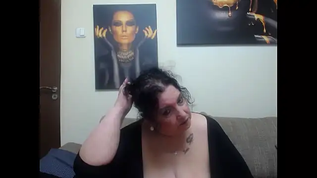 Snapshot of maturekorine chatting on 06.04.26 maturekorine online show from 06.04.26