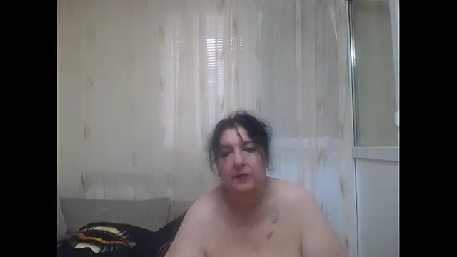 Snapshot of maturekorine chatting on 06.26.26 maturekorine online show from 06.26.26