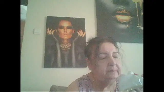 Snapshot of maturekorine chatting on 07.05.26 maturekorine online show from 07.05.26