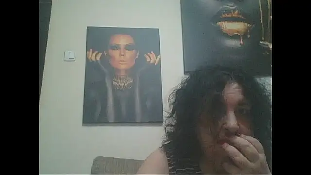 Snapshot of maturekorine chatting on 07.20.26 maturekorine online show from 07.20.26