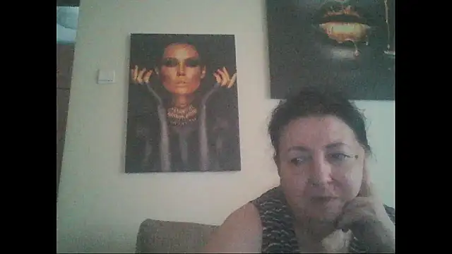 Snapshot of maturekorine chatting on 07.25.26 maturekorine online show from 07.25.26