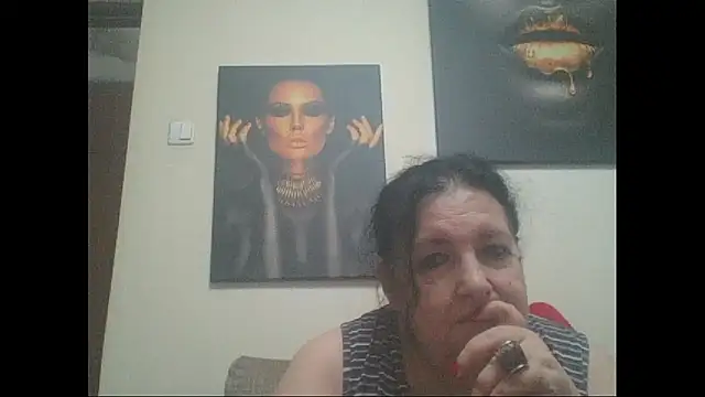 Snapshot of maturekorine chatting on 07.26.26 maturekorine online show from 07.26.26