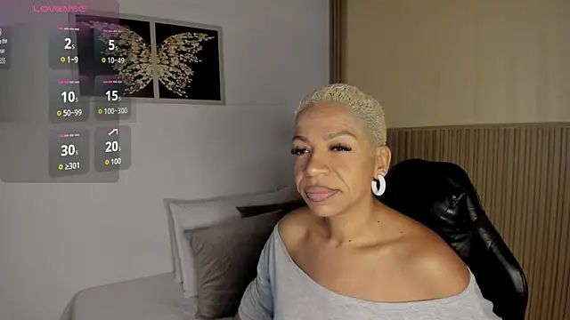 Snapshot of summer_night_ chatting on 03.08.26 summer night online show from 03.08.26