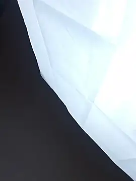 Snapshot of Abii_26 chatting on 11.12.25 Abii 26 online show from 11.12.25