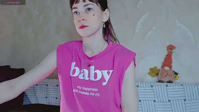 Amina Barbarian online show from 12.07.24