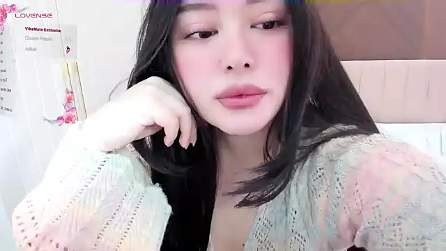 tenderlybaee online show from 12.06.24