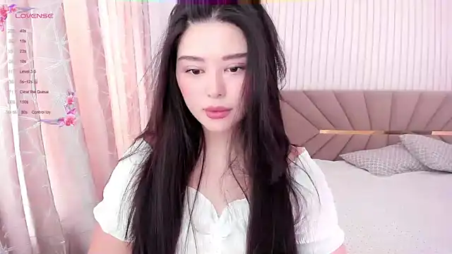 tenderlybaee online show from 12.14.24