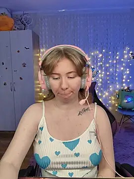 D0nna  online show from 02.23.26