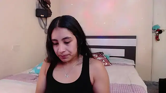 Snapshot of chika_hellar chatting on 03.13.26 chika hellar online show from 03.13.26