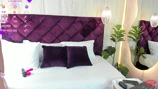 LindsyCater online show from 01.07.26