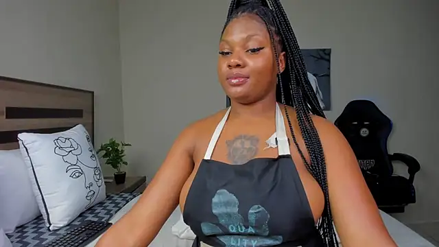 Snapshot of Renee-18 chatting on 02.28.26 Renee-18 online show from 02.28.26