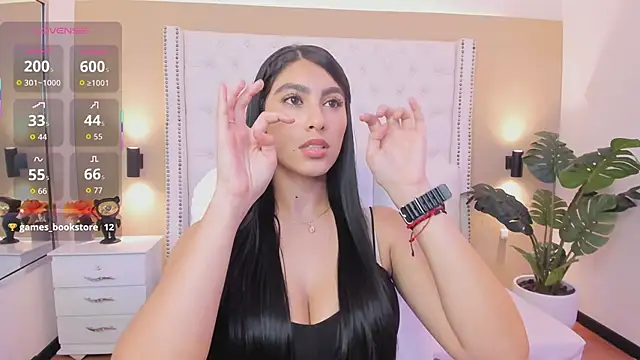 Snapshot of Emily_roux chatting on 11.29.25 Emily roux online show from 11.29.25