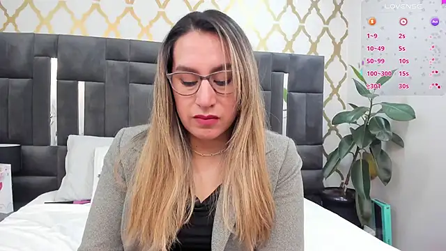 RubbyTaylor online show from 06.17.26
