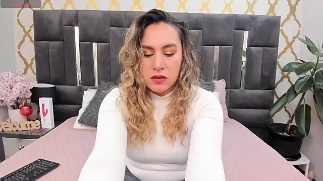 RubbyTaylor online show from 07.15.26