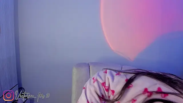 Snapshot of Victoria_fer chatting on 03.06.25 Victoria fer online show from 03.06.25