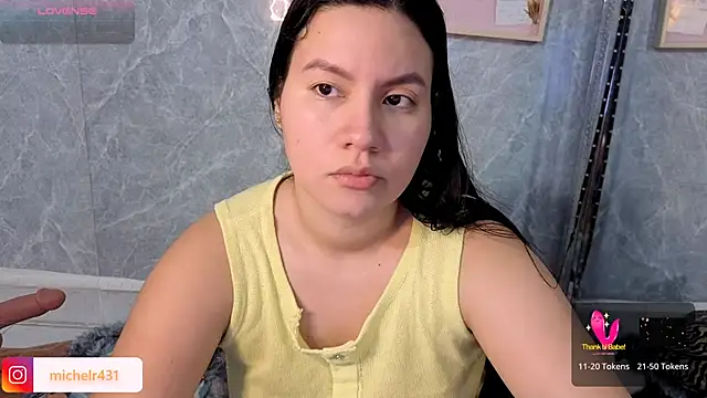 Snapshot of Mia__reys chatting on 05.27.26 Mia reys online show from 05.27.26