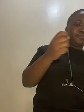 Snapshot of sweet18creamybigpussy chatting on 10.01.25 sweet18creamybigpussy online show from 10.01.25