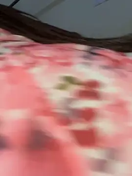 Snapshot of sweet18creamybigpussy chatting on 10.17.25 sweet18creamybigpussy online show from 10.17.25