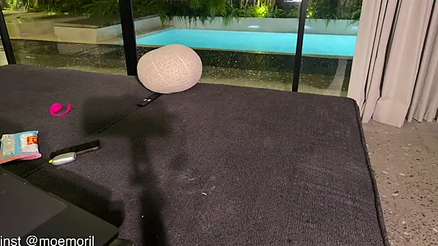 Snapshot of Golden_Aline chatting on 02.22.26 Golden Aline online show from 02.22.26