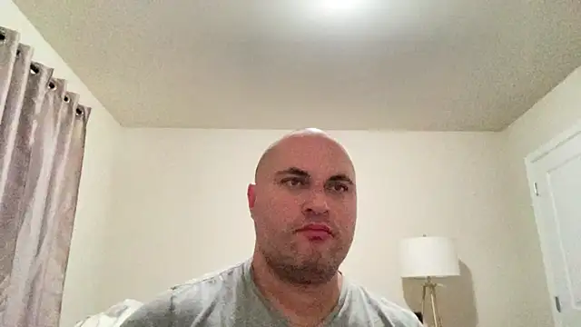 SluggishChase99 online show from 12.12.24