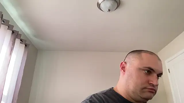 SluggishChase99 online show from 01.15.25