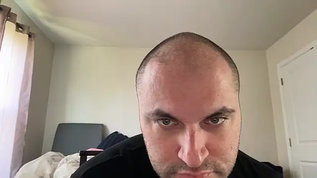 SluggishChase99 online show from 05.19.26