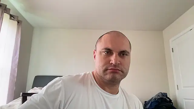 SluggishChase99 online show from 05.22.26