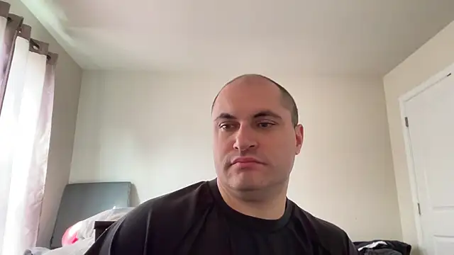 SluggishChase99 online show from 06.11.26