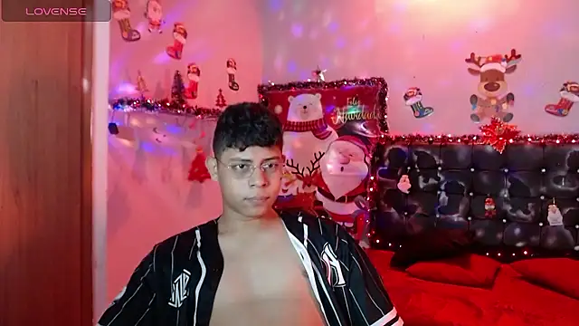 Snapshot of Wiiliam_20 chatting on 12.05.24 Wiiliam 20 online show from 12.05.24