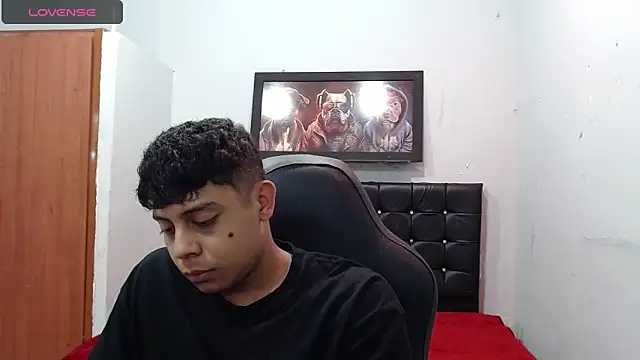 Snapshot of Wiiliam_20 chatting on 03.03.25 Wiiliam 20 online show from 03.03.25