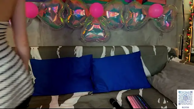 izi-fox online show from 03.05.26