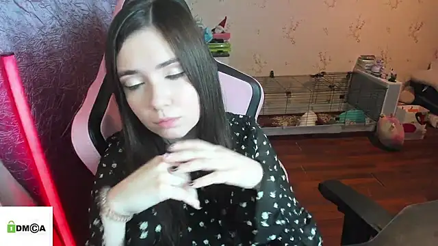 Snapshot of Crazy_forest_fairy chatting on 02.12.26 Crazy forest fairy online show from 02.12.26