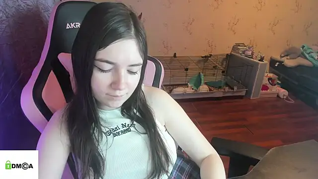 Snapshot of Crazy_forest_fairy chatting on 02.22.26 Crazy forest fairy online show from 02.22.26