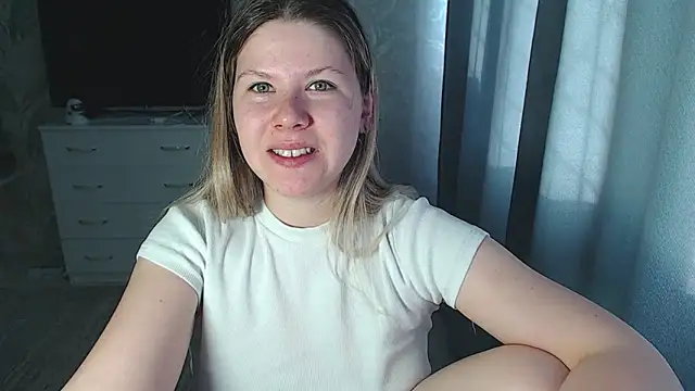 Snapshot of MelissaXKinky chatting on 02.10.25 MelissaXKinky online show from 02.10.25
