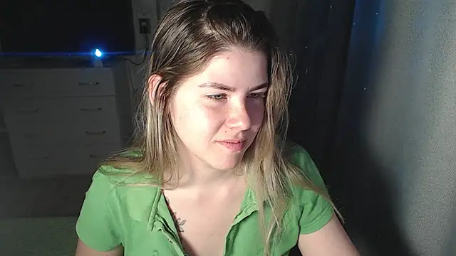 Snapshot of MelissaXKinky chatting on 03.12.25 MelissaXKinky online show from 03.12.25