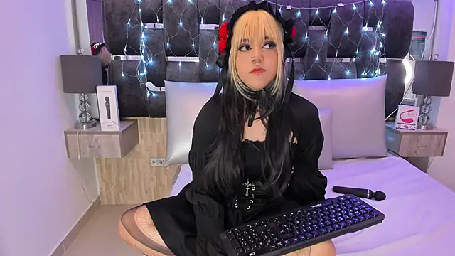 Charlotte Myers online show from 03.01.25