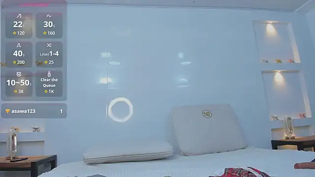 Snapshot of Dalia-Prada chatting on 05.27.26 Dalia-Prada online show from 05.27.26