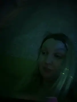 Teya moon  online show from 03.20.25