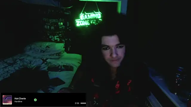 Rocker Assassin66630 online show from 10.12.25