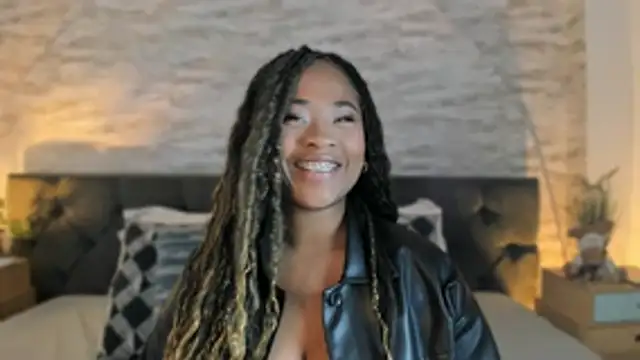 Snapshot of Anneth__M chatting on 07.10.26 Anneth M online show from 07.10.26