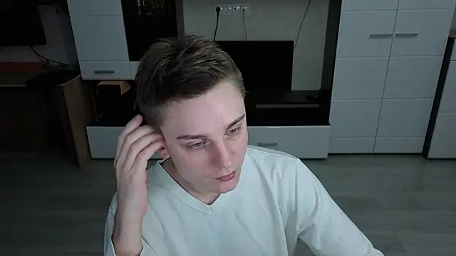 angryzan online show from 11.28.25