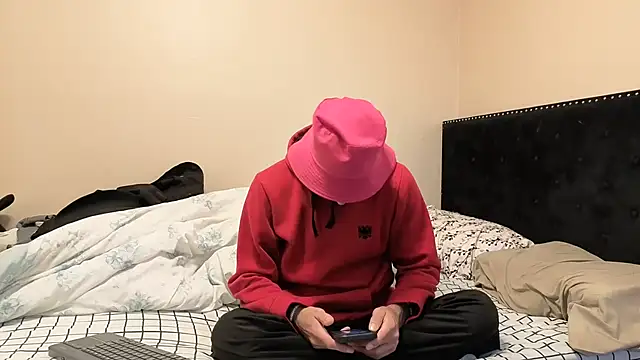 hailzeffn online show from 10.27.25