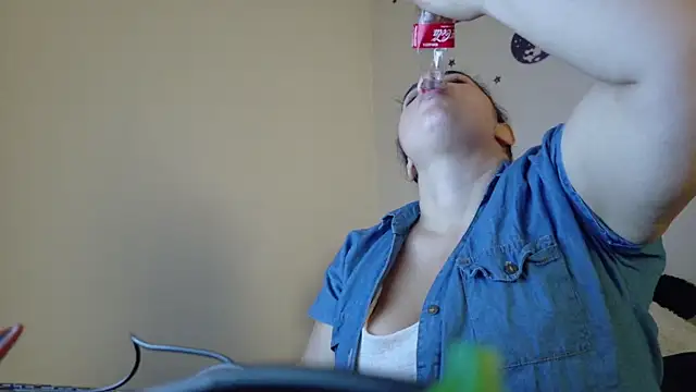 Snapshot of ladydeathz chatting on 10.07.25 ladydeathz online show from 10.07.25